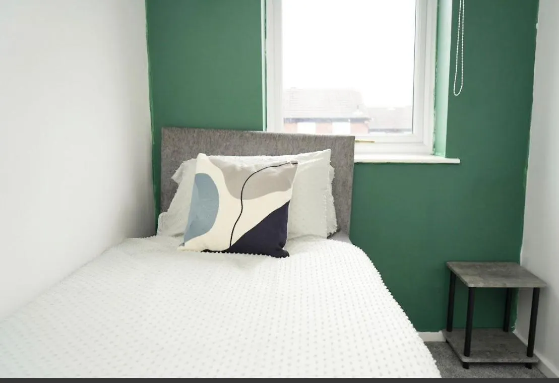 The Marlowe Stay Nottingham 0*,  United Kingdom